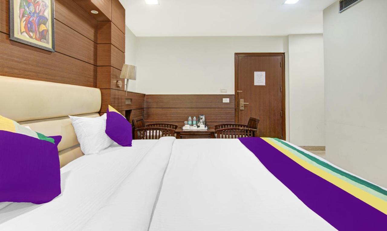 Treebo Trend Elite Hotel Nueva Delhi Exterior foto
